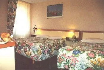 Les Bains De Riviera Bretonne 3*