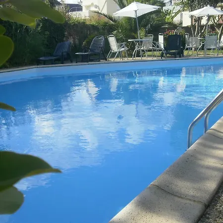 Hotel Grand Les Bains De Riviera Bretonne 3*